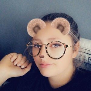 Meet your Posher, Audrey